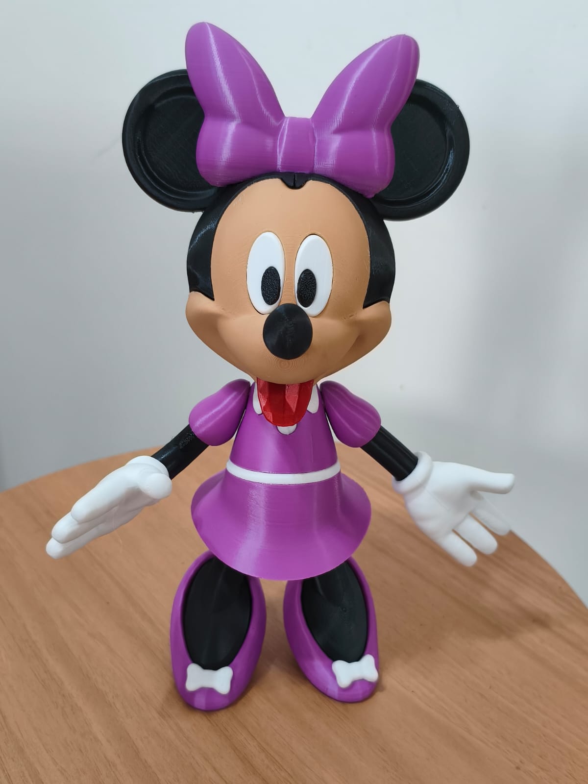 Action figure da Minnie impressa em 3D — clique para ver mais fotos